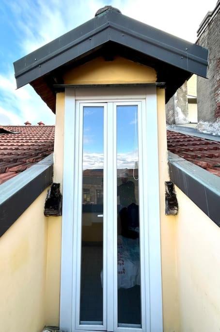 Sky-View Flat In Milan Apartment Exterior photo