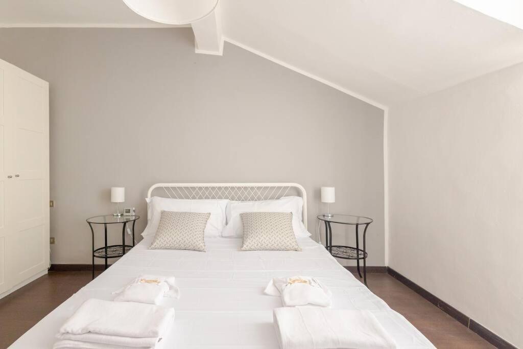Sky-View Flat In Milan Apartment Exterior photo